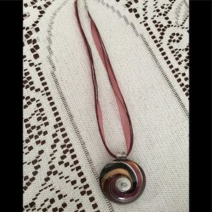 Glass necklace 🌷NWOT🌷